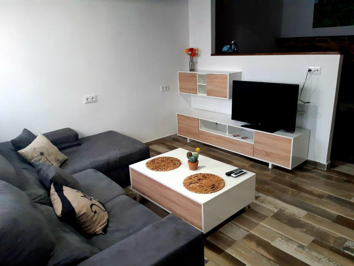 Apartamentos Callampa Torrejón el Rubio Exterior foto