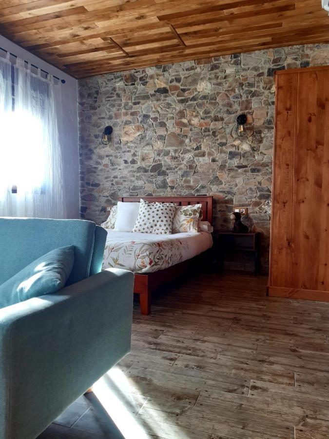 Apartamentos Callampa Torrejón el Rubio Zimmer foto